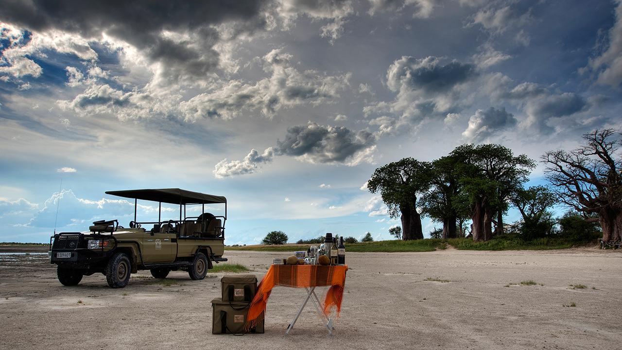 Nxai-Pan-Baines-Baobabs-drink-stop---Made-in-Africa-privately-hosted-Botswana-Safari