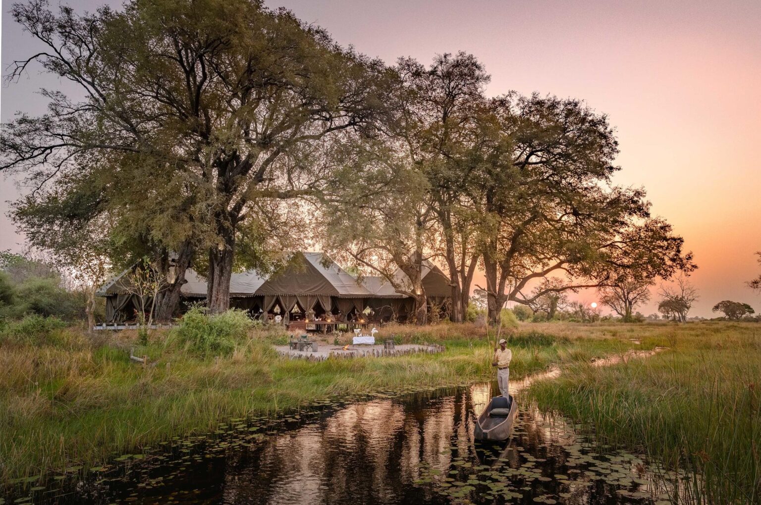 Moremi & Okavango Delta Lodge Safari